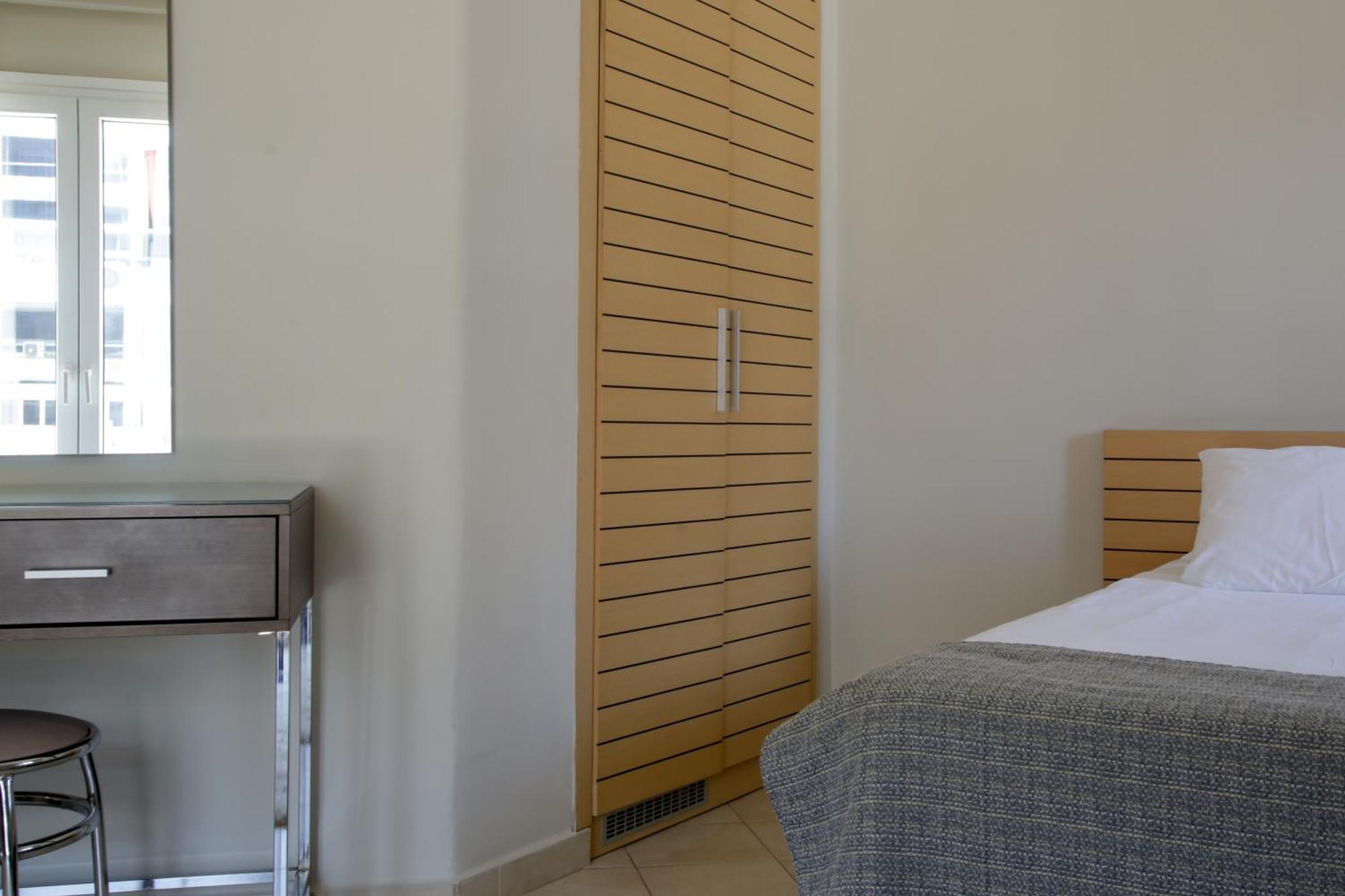 Astoria Hotel Солун Екстериор снимка